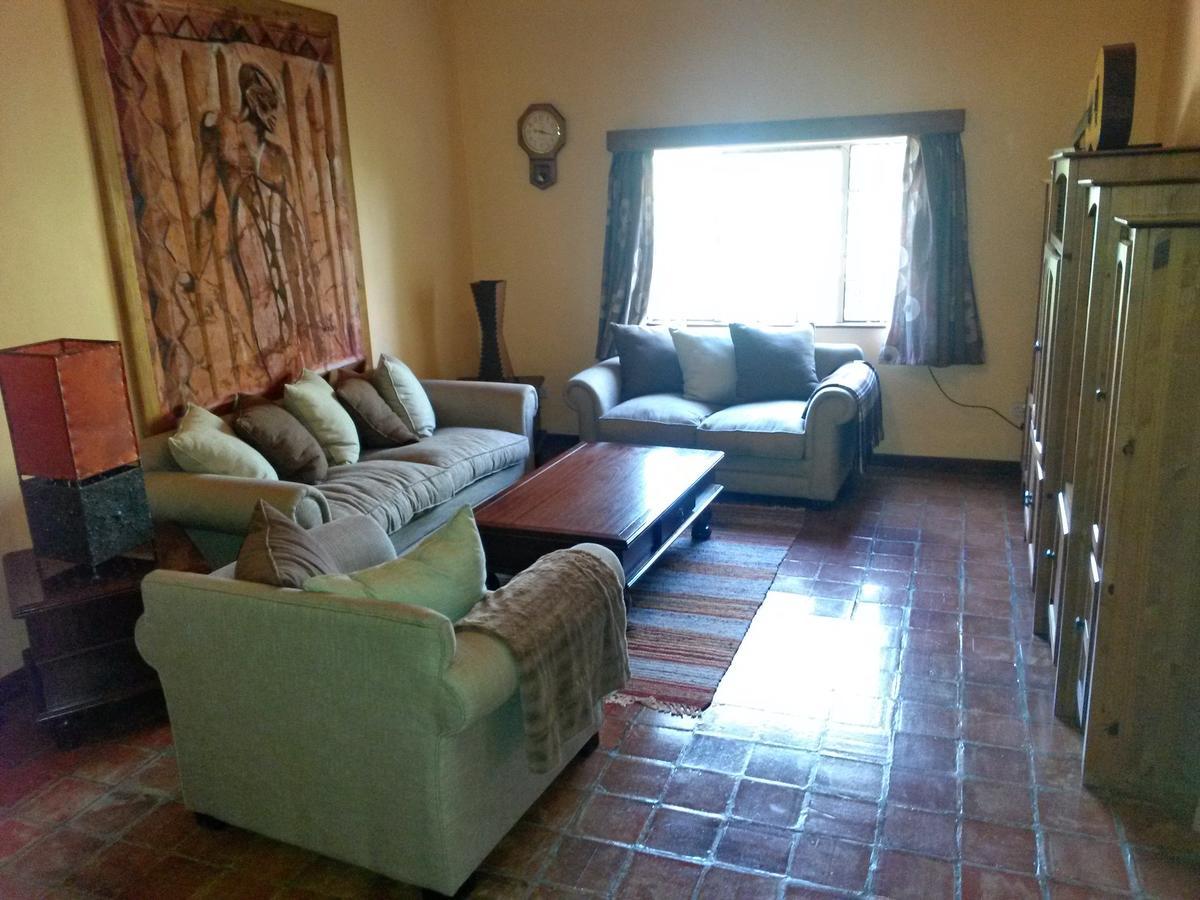 Mwanzo Lodge Naivasha Exterior photo